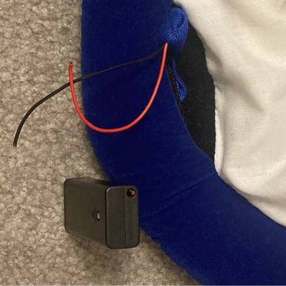 Mickey Mouse 100 Years of Magic Hat - Picture 6 of 7